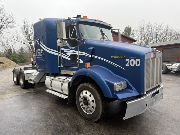 2003-kenworth-t800-image-7
