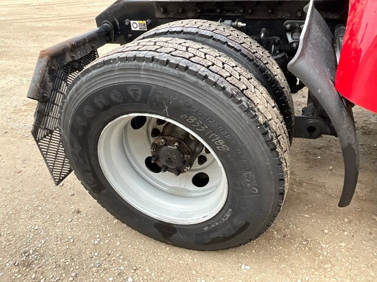 2020-kenworth-t680-image-13