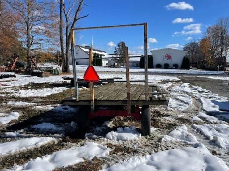 hay-wagon-and-back-rack-w/running-gear-image-2