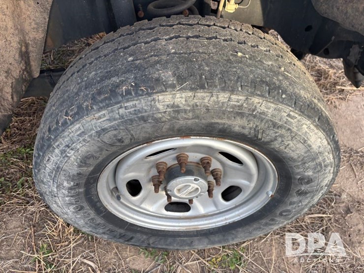 ford-f250-xl-image-37