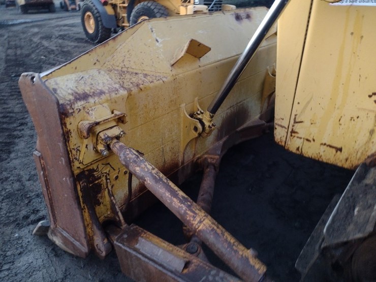 komatsu-d65ex-15-image-18