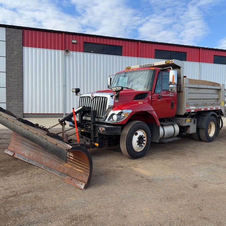 2013 INTERNATIONAL WORKSTAR 7400