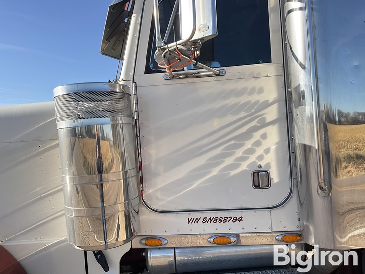 2005-peterbilt-379-image-20