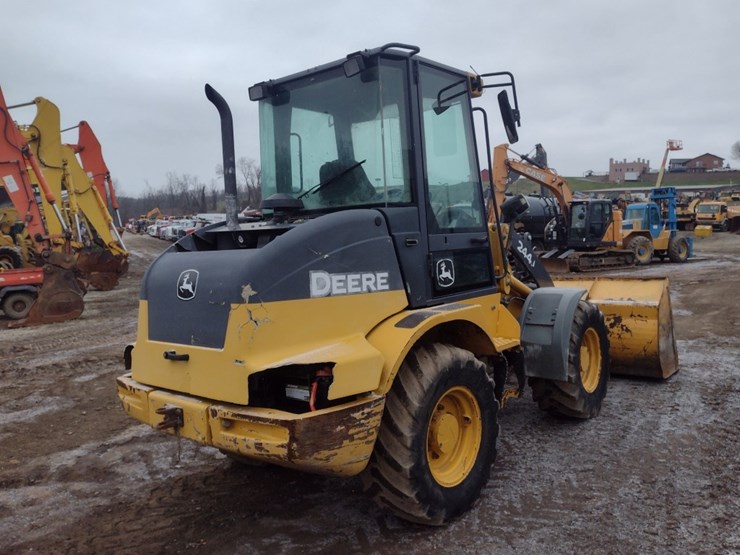deere-244j-image-32