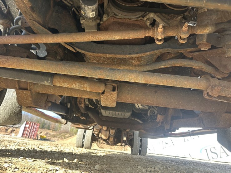 2015-dodge-ram-5500-image-42