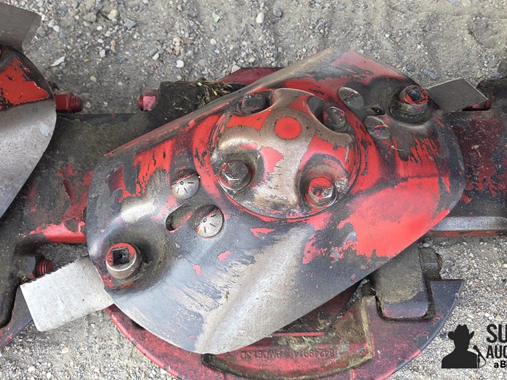 new-holland-duradisc-108m-image-15