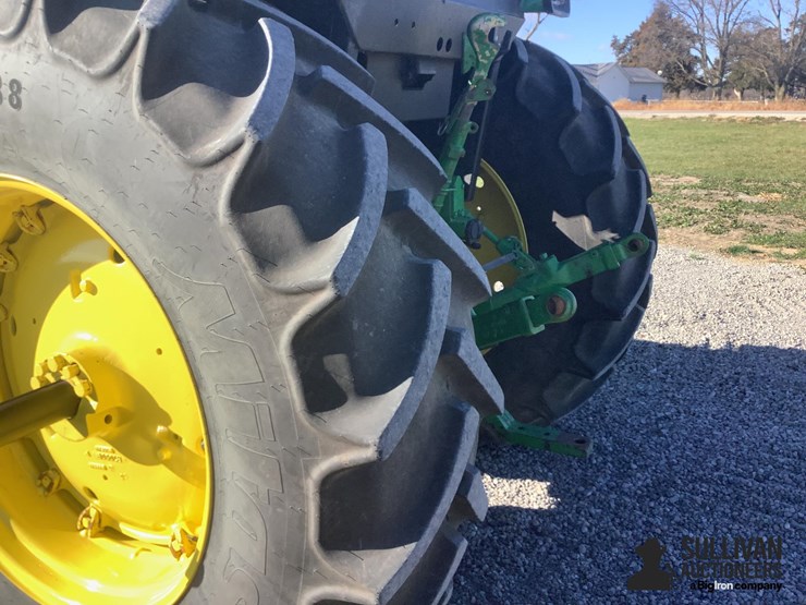 john-deere-4050-image-11