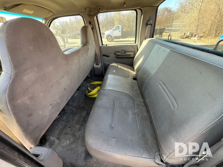 ford-f550-xl-image-43