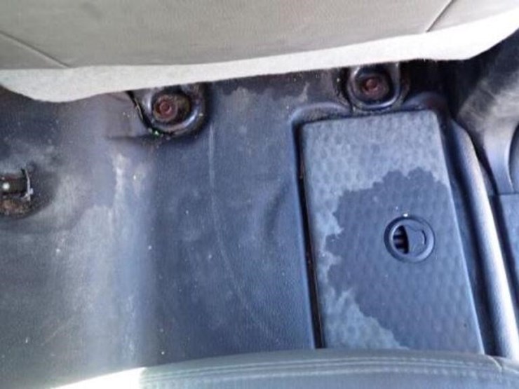 2016-dodge-1500-image-57