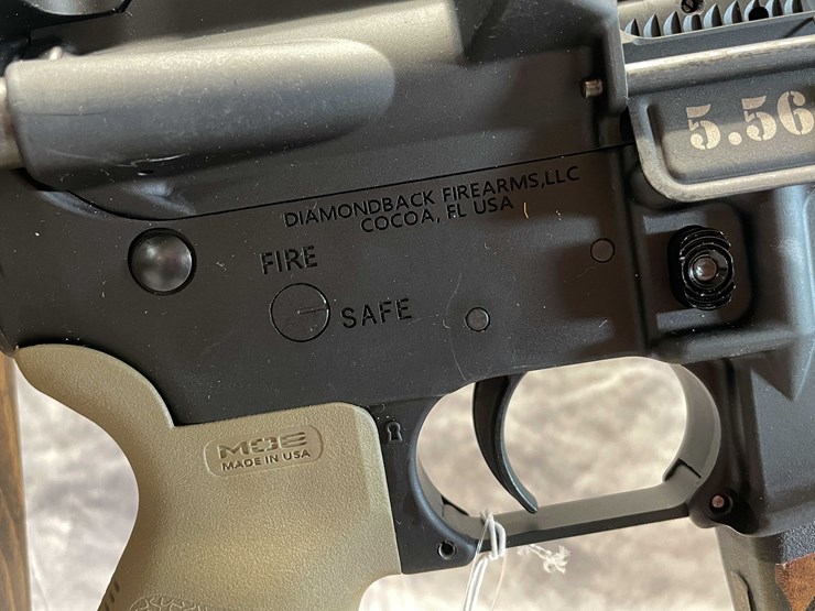 #2354-•-diamondback-db15-556nato-semi-auto-rifle,-sn:-db2652086-image-6