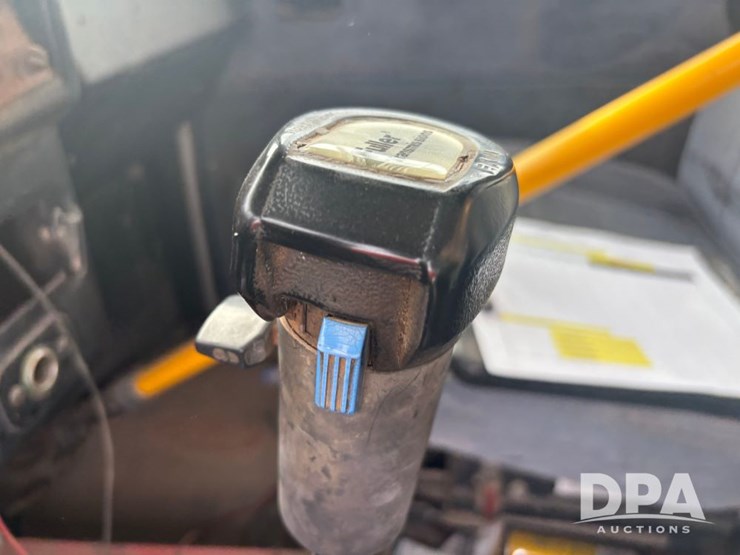 peterbilt-377-image-67