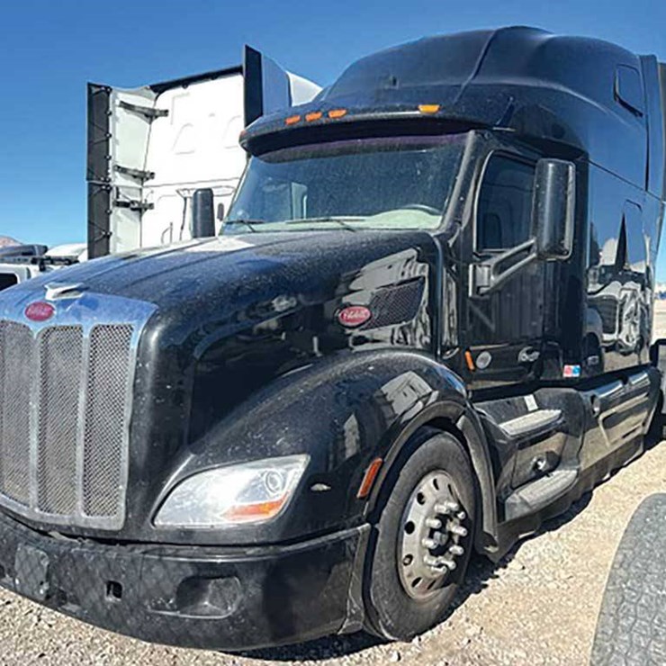 2019 PETERBILT 579
