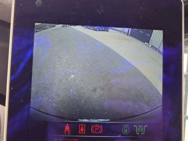 2021-case-dl550-image-62