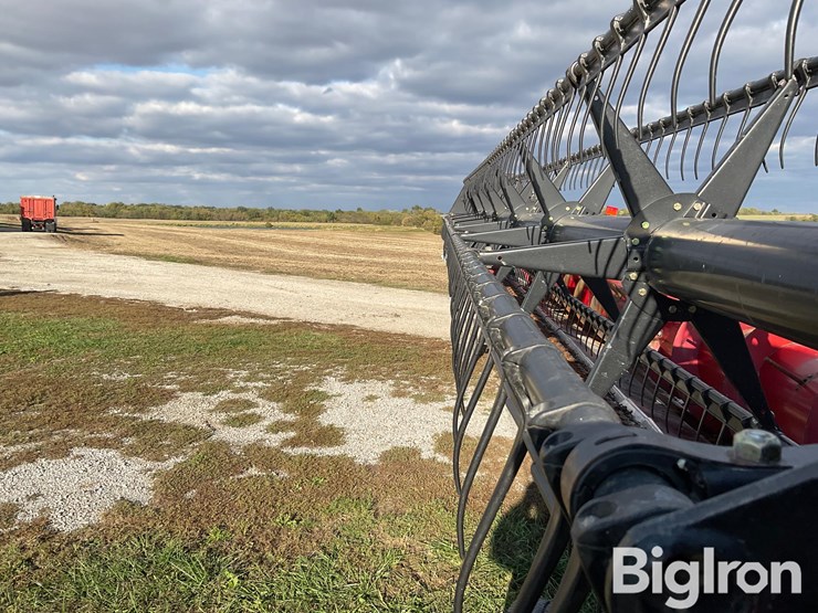 case-ih-3020-image-13