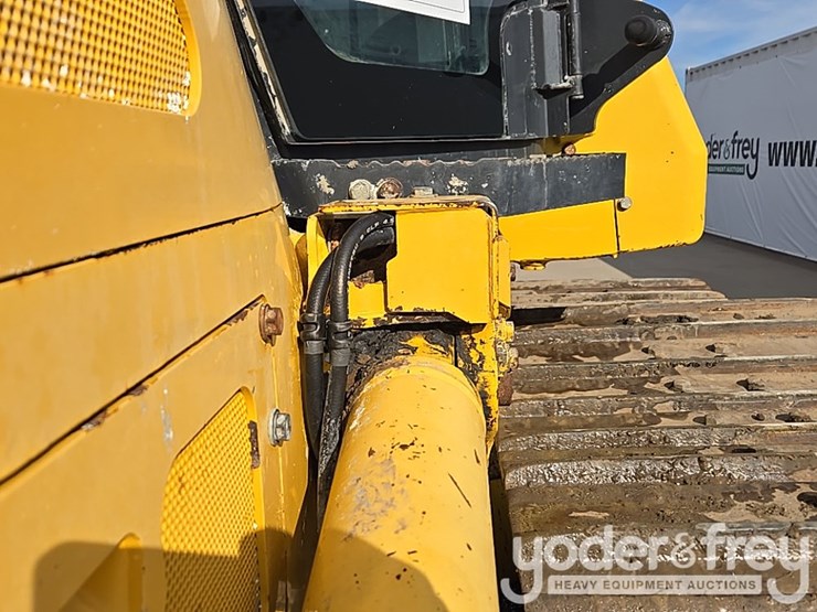 2018-komatsu-d61pxi-24-image-39