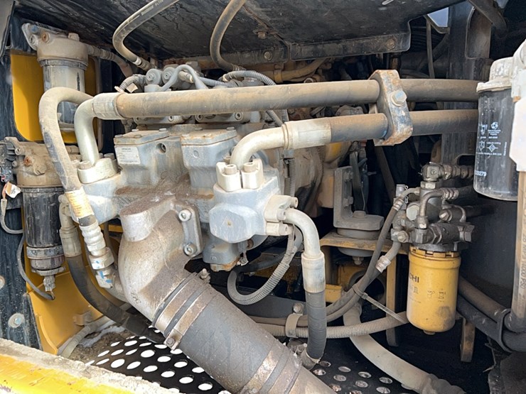 2016-deere-210g-image-18