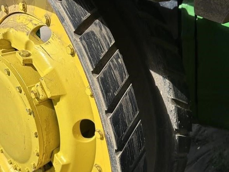 john-deere-8220t-image-21