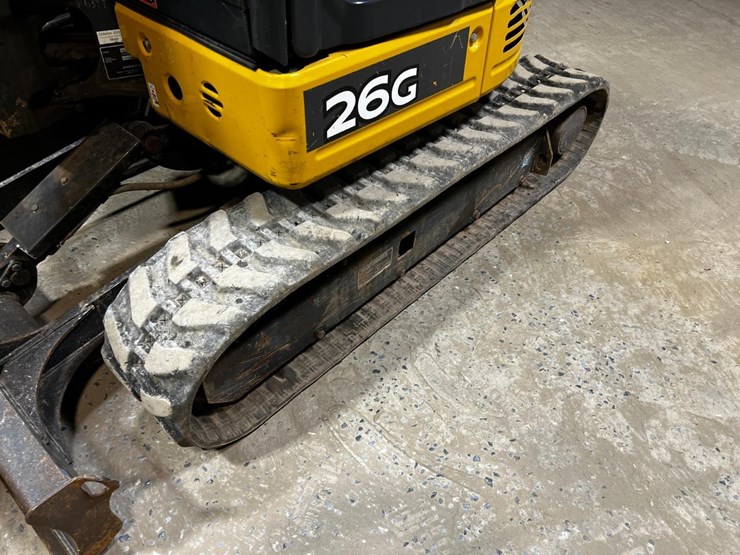 2019-deere-26g-image-14