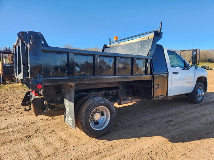 2007-chevrolet-3500-image-5