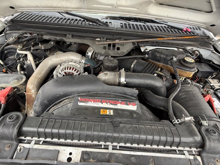 2005-ford-f350-image-35