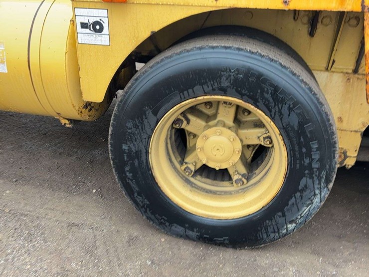 1996-grove-tms250c-image-8