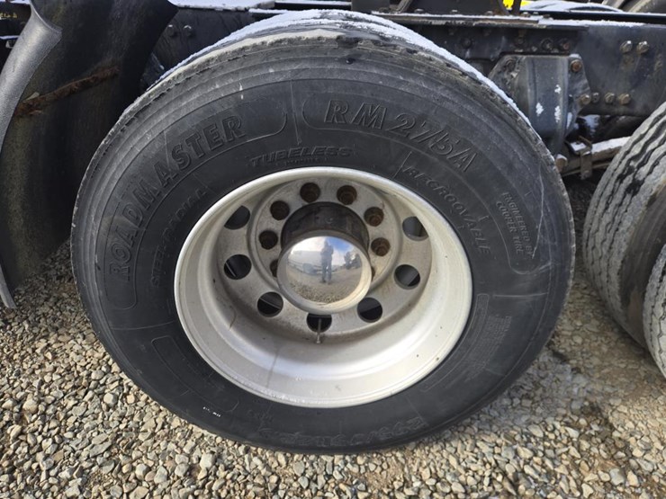 2013-kenworth-t660-image-65