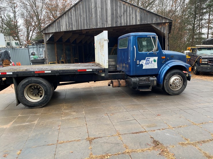 international-4700-image-7