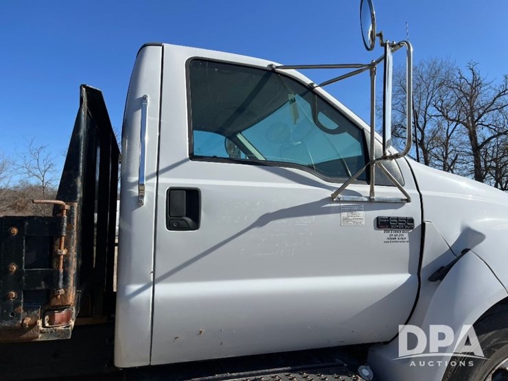 ford-f650-xlt-image-26