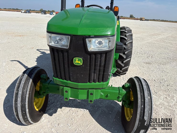 john-deere-5045e-image-17