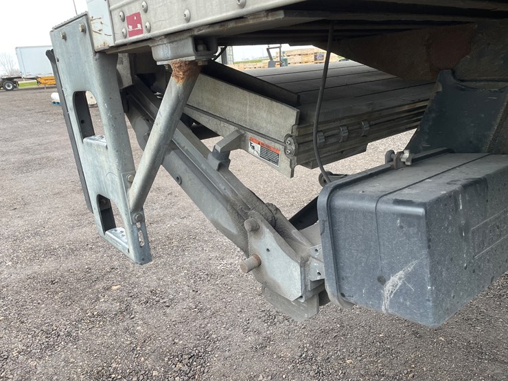 2015-kenworth-t270-image-21