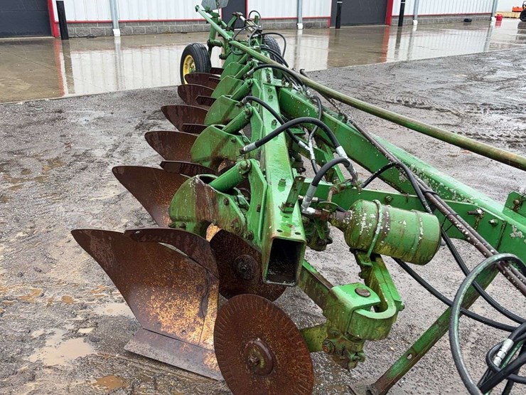 john-deere-6-image-8