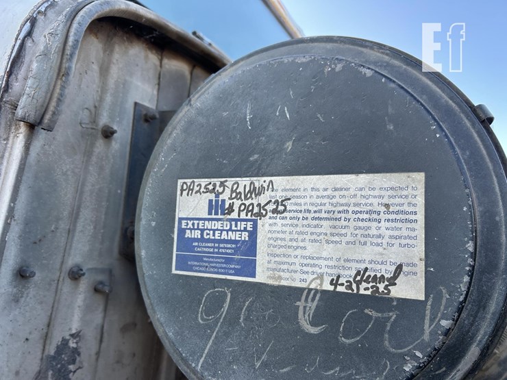 1986-international-f2375-image-53