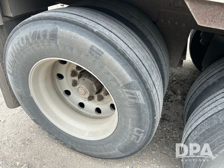 2006-timpte-hopper-bottom-image-23