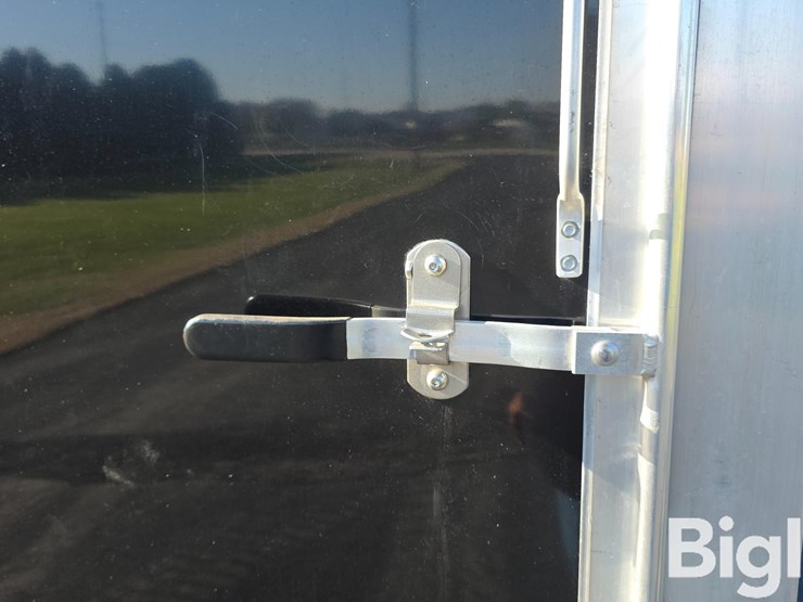 2014-aluma-ltd-ae718ta-t/a-enclosed-trailer-image-11