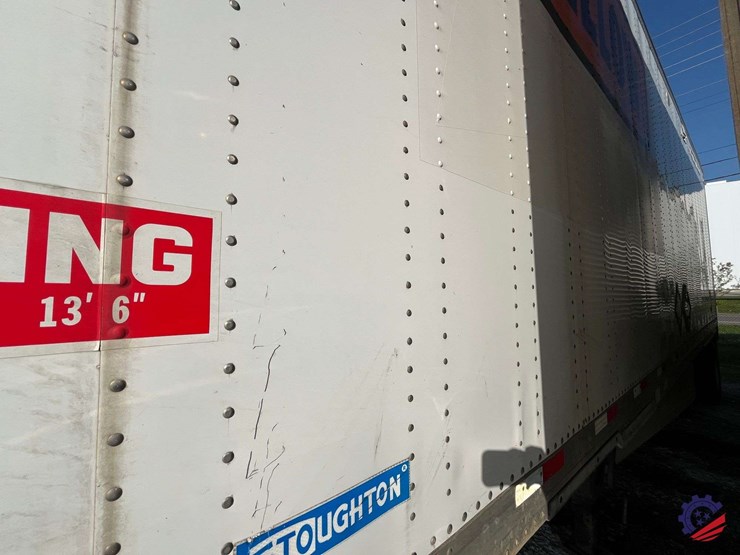 2017-stoughton-trailer-image-3