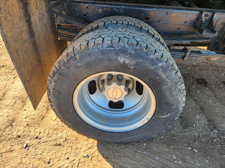 2007-chevrolet-3500-image-54