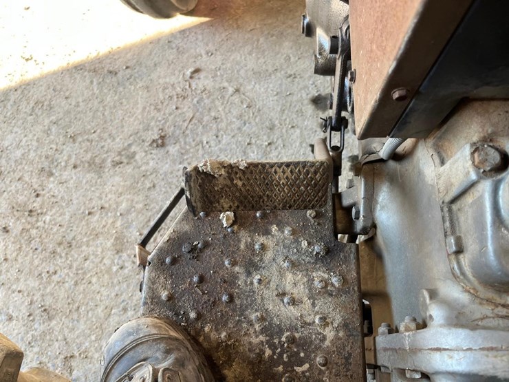 massey-ferguson-265-image-28