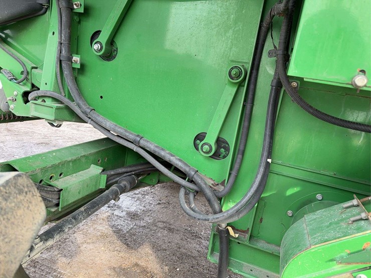 2013-john-deere-s670-image-63