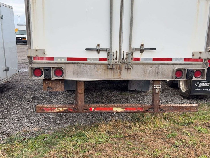 2002-utility-van-image-11