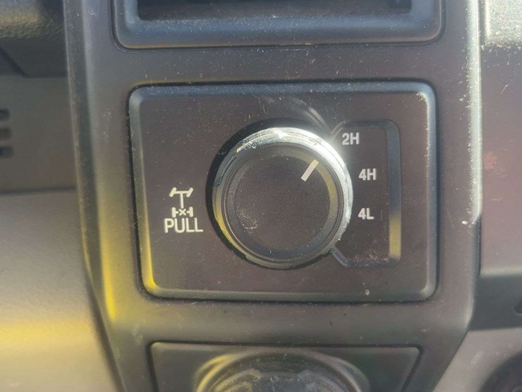 2018-ford-f150-image-33