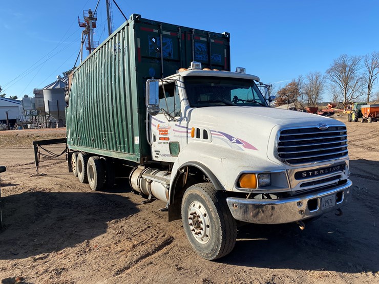 #205-•-2004-sterling-grapple-truck-(has-wi-title)-(chetek,-wi)-image-3
