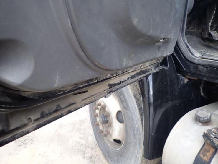 2011-international-4400-sba-image-32