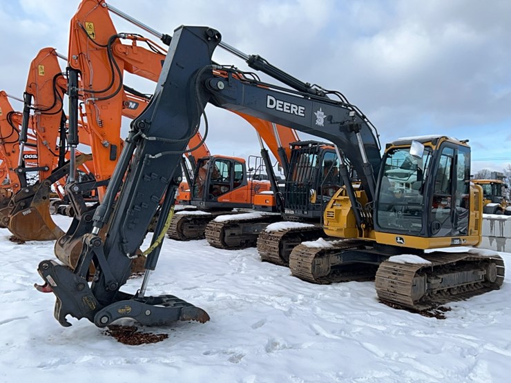 2023-john-deere-135p-hydraulic-excavator-sn:-nf00085,-image-1