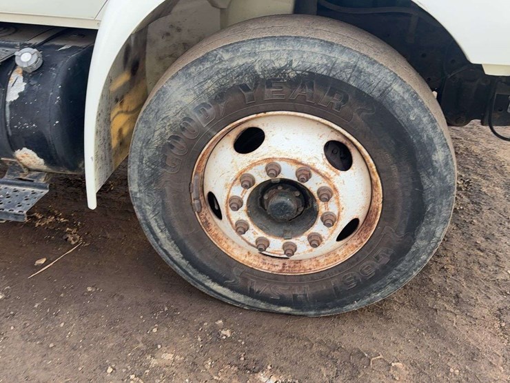 international-durastar-4300-image-10