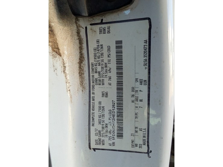 2017-ford-f550-image-24