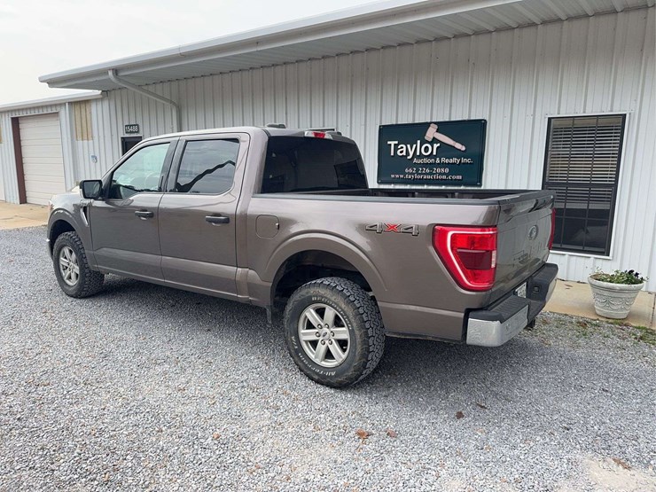 2021-ford-f150-image-3