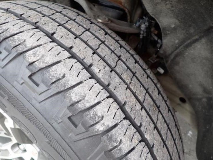 gmc-sierra-1500-sle-image-100