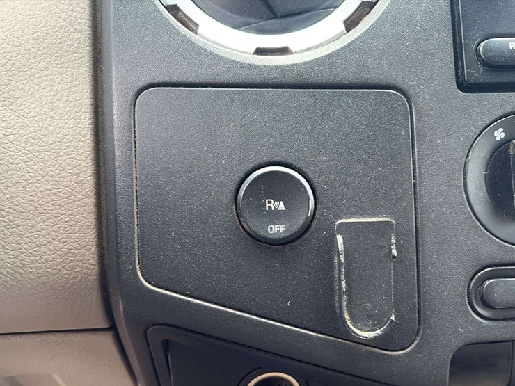 2008-ford-f350-image-42