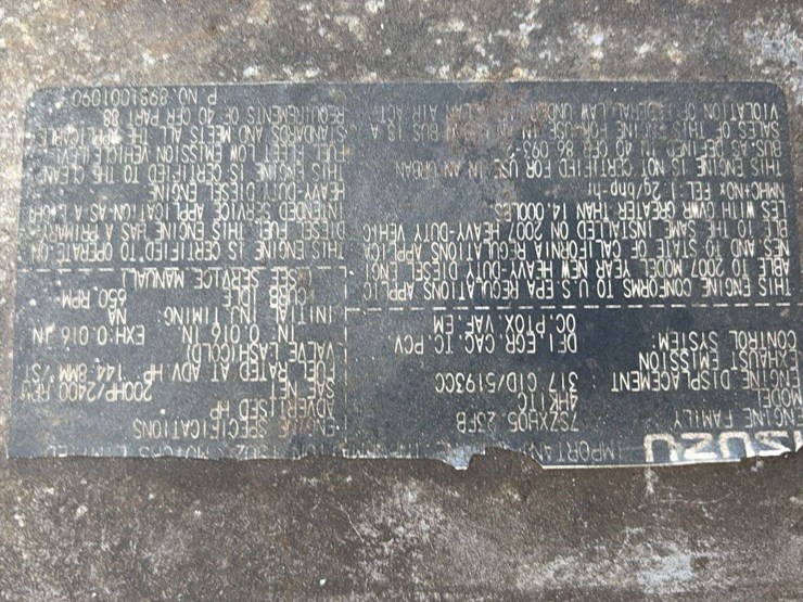 2008-isuzu-npr-image-31