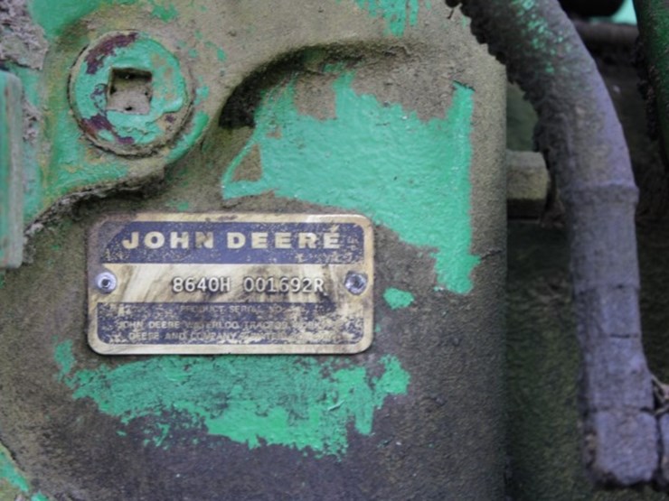 john-deere-8640-image-11